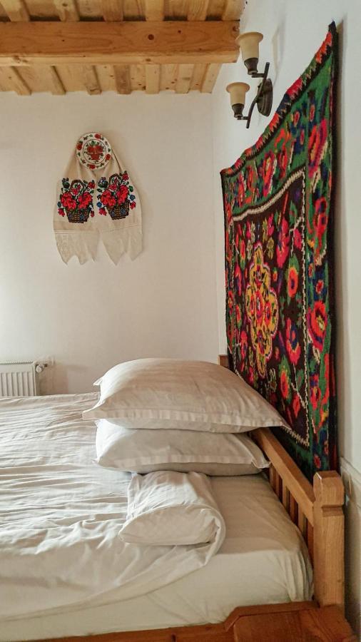 Casuta Din Gradina Homestay *
